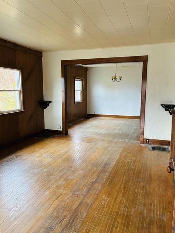 303 3rd Street, Baraboo, WI 53913