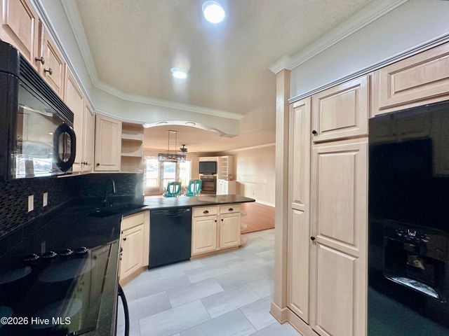 7 Gardner Point Drive 7, Elizabeth City, NC 27909