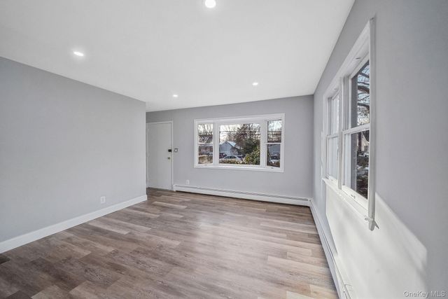 139 Madison Street, Mastic, NY 11950