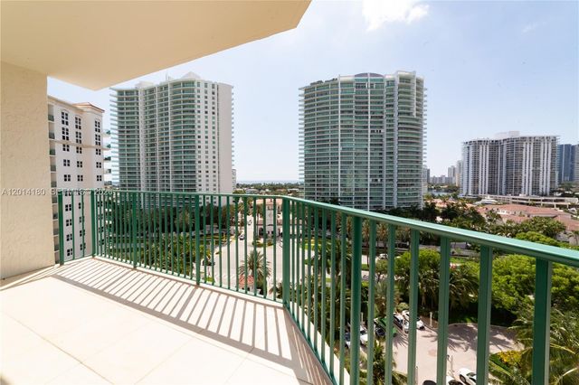 20000 E Country Club Dr 1001, Aventura, FL 33180