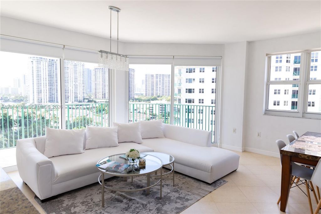 20000 E Country Club Dr 1001, Aventura, FL 33180