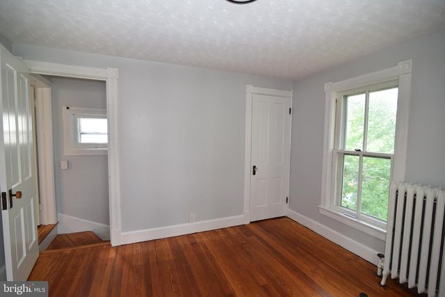 225 W 2ND ST, Waynesboro, PA 17268