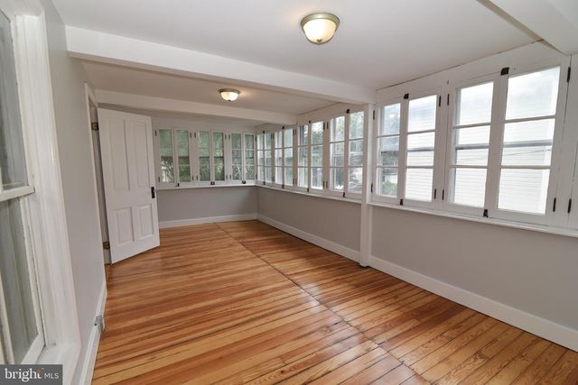 225 W 2ND ST, Waynesboro, PA 17268