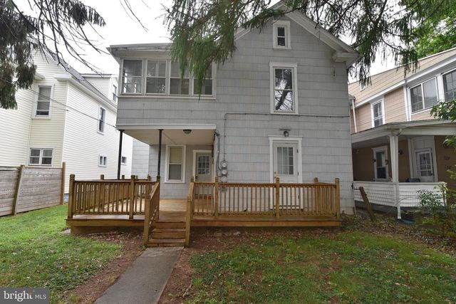 225 W 2ND ST, Waynesboro, PA 17268