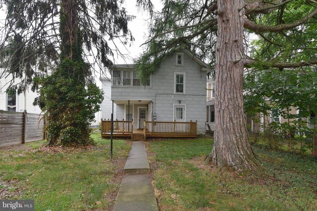 225 W 2ND ST, Waynesboro, PA 17268