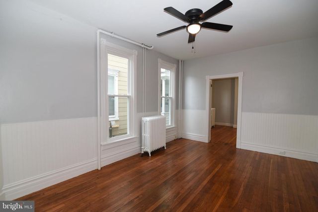225 W 2ND ST, Waynesboro, PA 17268