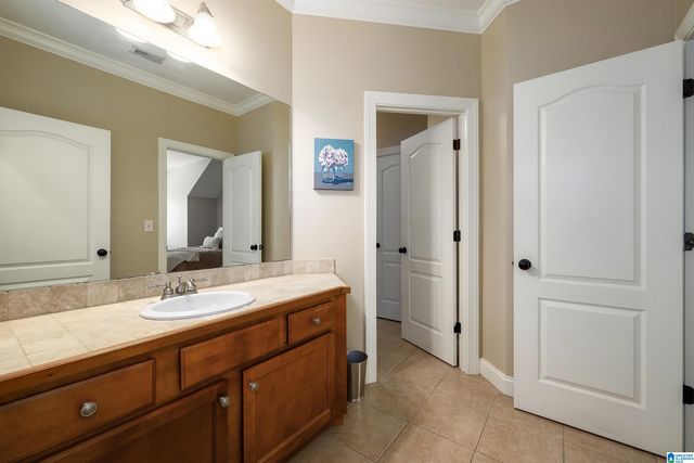 683 FLAG CIRCLE, Hoover, AL 35226