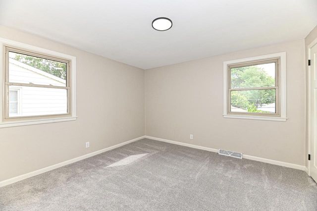 2225 N 103rd STREET, Wauwatosa, WI 53226