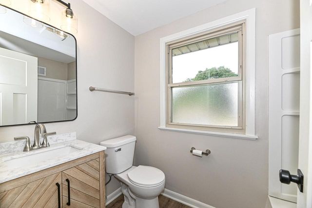 2225 N 103rd STREET, Wauwatosa, WI 53226