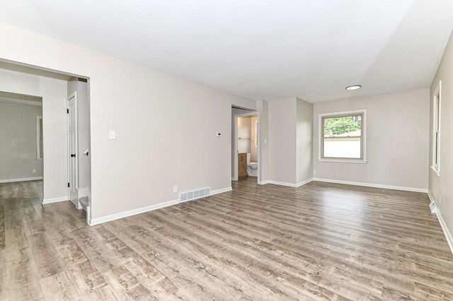 2225 N 103rd STREET, Wauwatosa, WI 53226