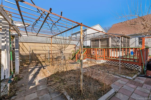 8516 253rd Street, Bellerose, NY 11426