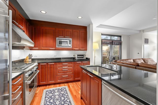 2400 Beacon 404, Boston, MA 02467
