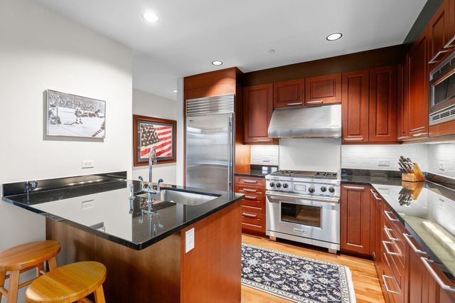 2400 Beacon 404, Boston, MA 02467