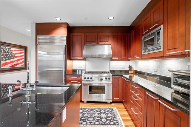 2400 Beacon 404, Boston, MA 02467