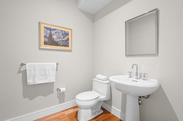 2400 Beacon 404, Boston, MA 02467