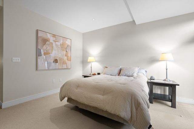 2400 Beacon 404, Boston, MA 02467
