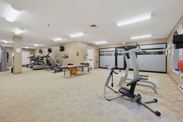 2400 Beacon 404, Boston, MA 02467
