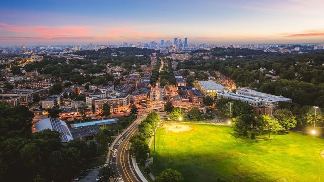 2400 Beacon 404, Boston, MA 02467