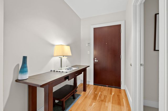 2400 Beacon 404, Boston, MA 02467