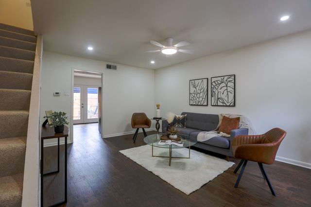 7406 Shadow Hill DR 103, Austin, TX 78731