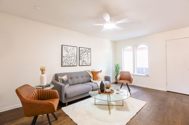 7406 Shadow Hill DR 103, Austin, TX 78731