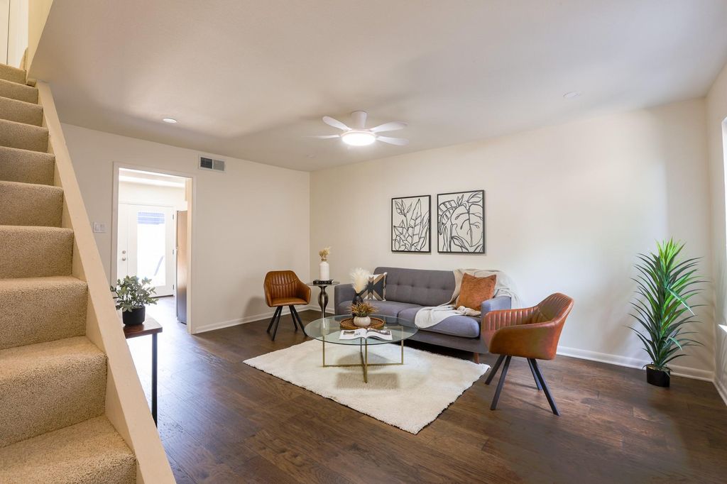 7406 Shadow Hill DR 103, Austin, TX 78731