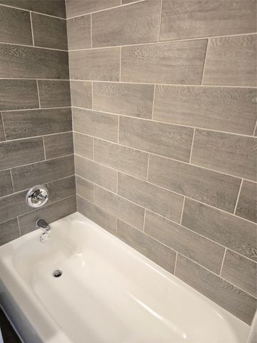 7800 Irish Drive 24B, North Richland Hills, TX 76180