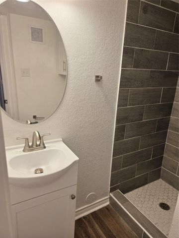 7800 Irish Drive 24B, North Richland Hills, TX 76180