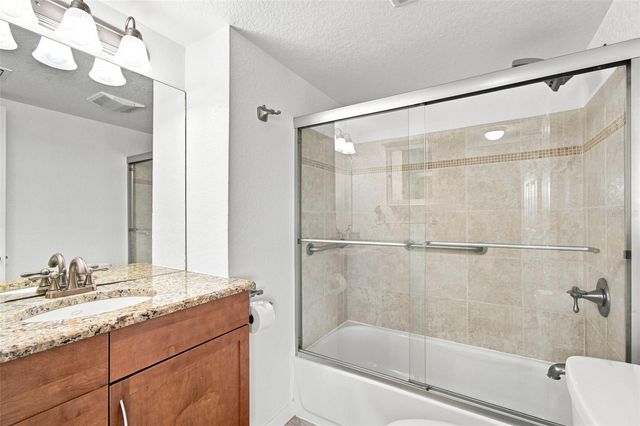12100 CAPRI CIRCLE S 204, Treasure Island, FL 33706