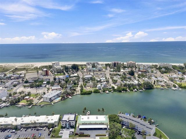 12100 CAPRI CIRCLE S 204, Treasure Island, FL 33706