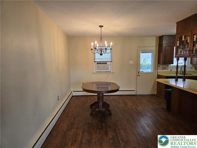 1721 E Cedar Street, Allentown City, PA 18109