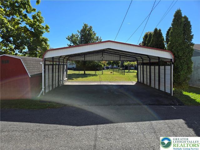 1721 E Cedar Street, Allentown City, PA 18109