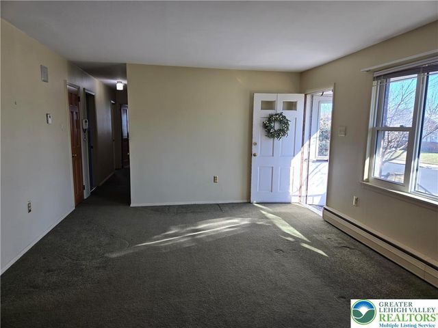 1721 E Cedar Street, Allentown City, PA 18109