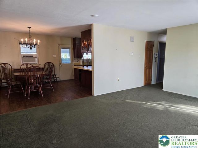 1721 E Cedar Street, Allentown City, PA 18109