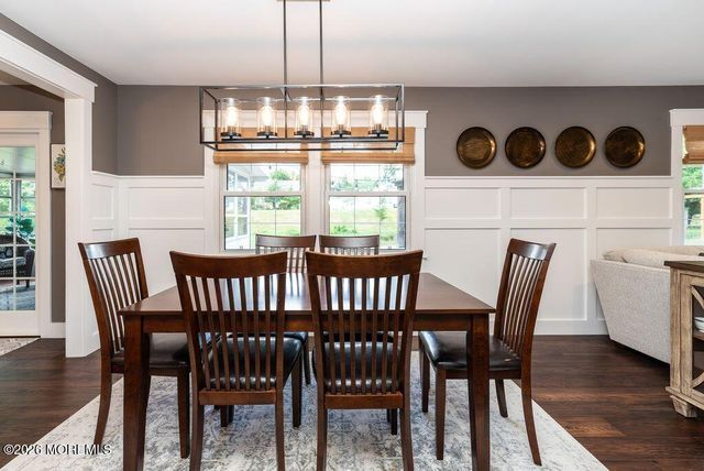 18 Girard Street, Marlboro, NJ 07746
