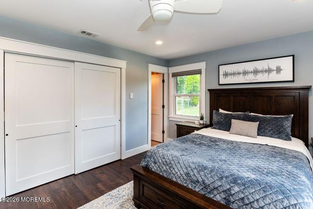 18 Girard Street, Marlboro, NJ 07746