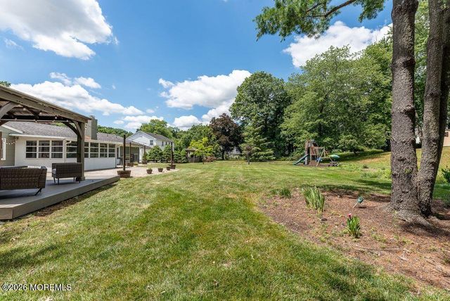 18 Girard Street, Marlboro, NJ 07746