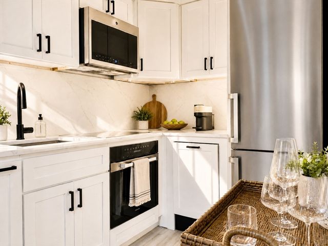 107 Charles 401, Boston, MA 02114