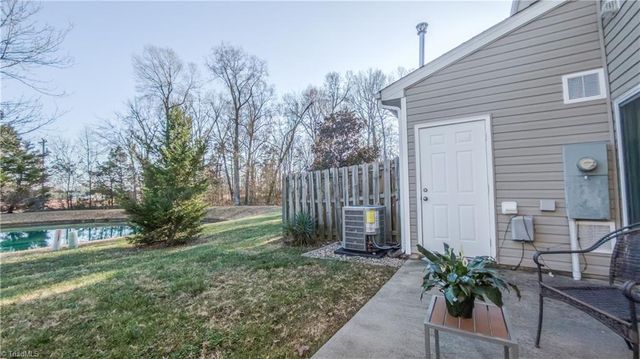 6886 Derby Run Drive, Whitsett, NC 27377