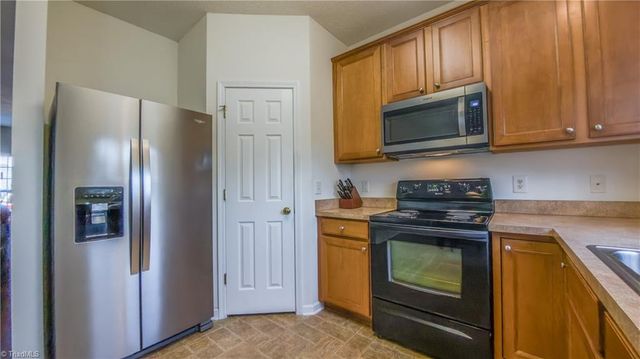 6886 Derby Run Drive, Whitsett, NC 27377