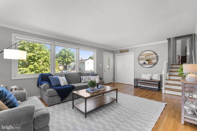 601 SOUTHMONT RD, Catonsville, MD 21228