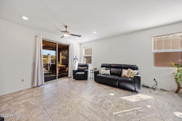 2134 W EPHESUS Court, Tucson, AZ 85742