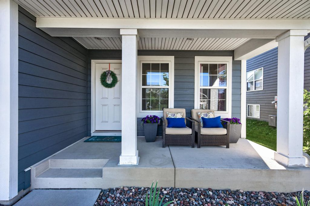 12857 Erskin Circle NE, Blaine, MN 55449 — photo 2