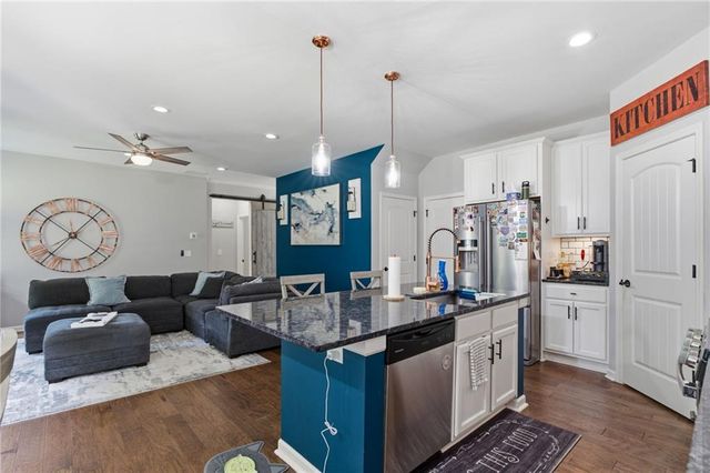 24 Emily Anne Way, Dawsonville, GA 30534