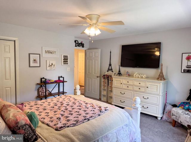 12310 ROUSBY HALL RD, Lusby, MD 20657