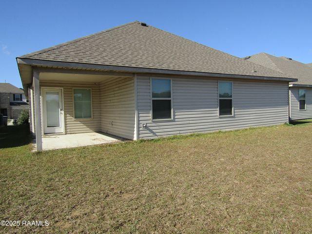 131 Broussard Hill Drive, Broussard, LA 70518