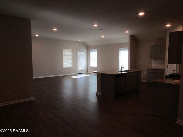 131 Broussard Hill Drive, Broussard, LA 70518