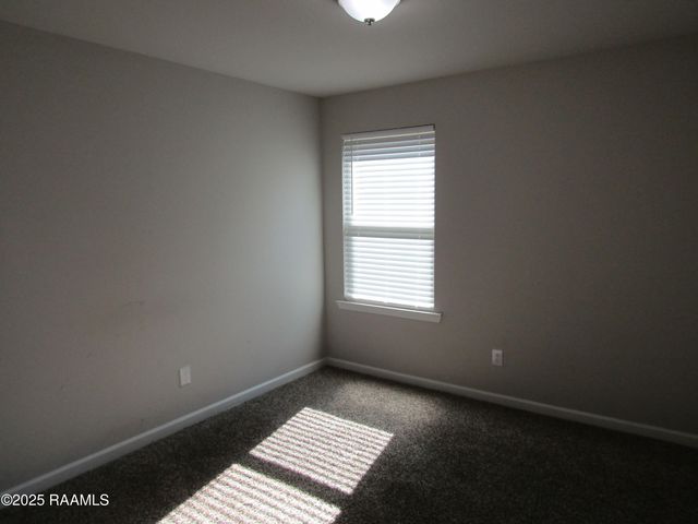 131 Broussard Hill Drive, Broussard, LA 70518