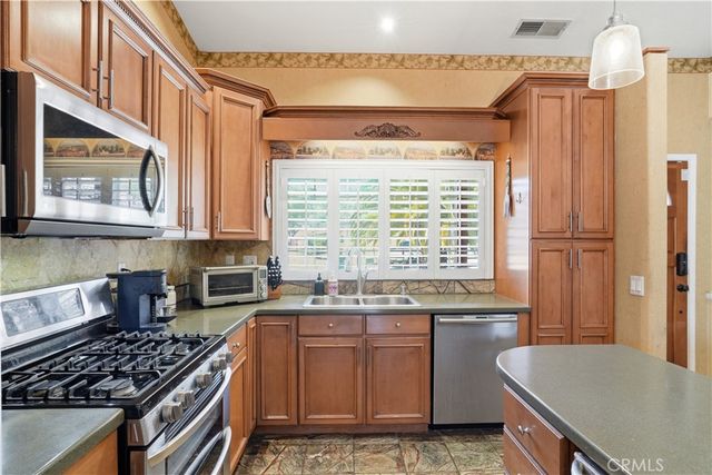 2792 Derringer Place, Escondido, CA 92027