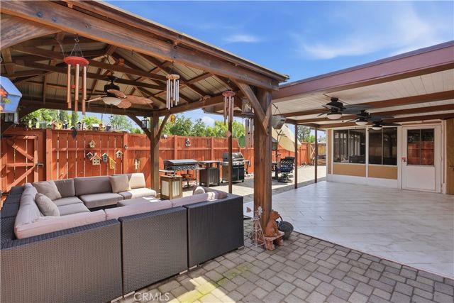 2792 Derringer Place, Escondido, CA 92027